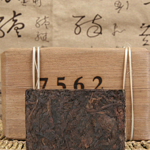 Organischer Schwarzer Tee Reifer Puerh Tee 250g Yunnan Old Puerh Tee Ziegel