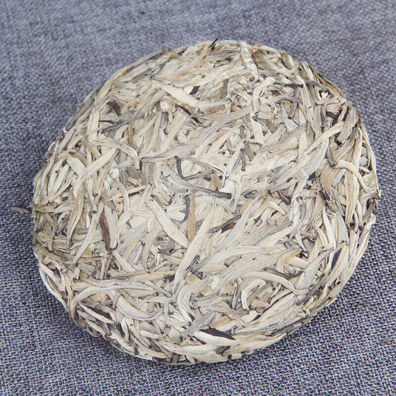 Weißes Haar Silber Nadel 200g Pu'er Tee Einzelne Bud Moonlight Weißer Kuchen Tee