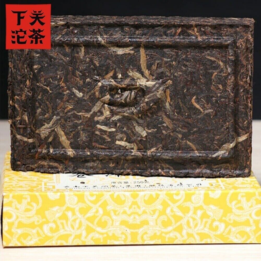 2011 Xiaguan Raw Puerh Brick 250g Cang Er Fangzhuan Aged Sheng Puer Premium Main image