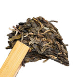 357g Bingcha Tight-Pressed Bangdong Raw Tea Cake Yunnan Lincang Pu-erh Tea