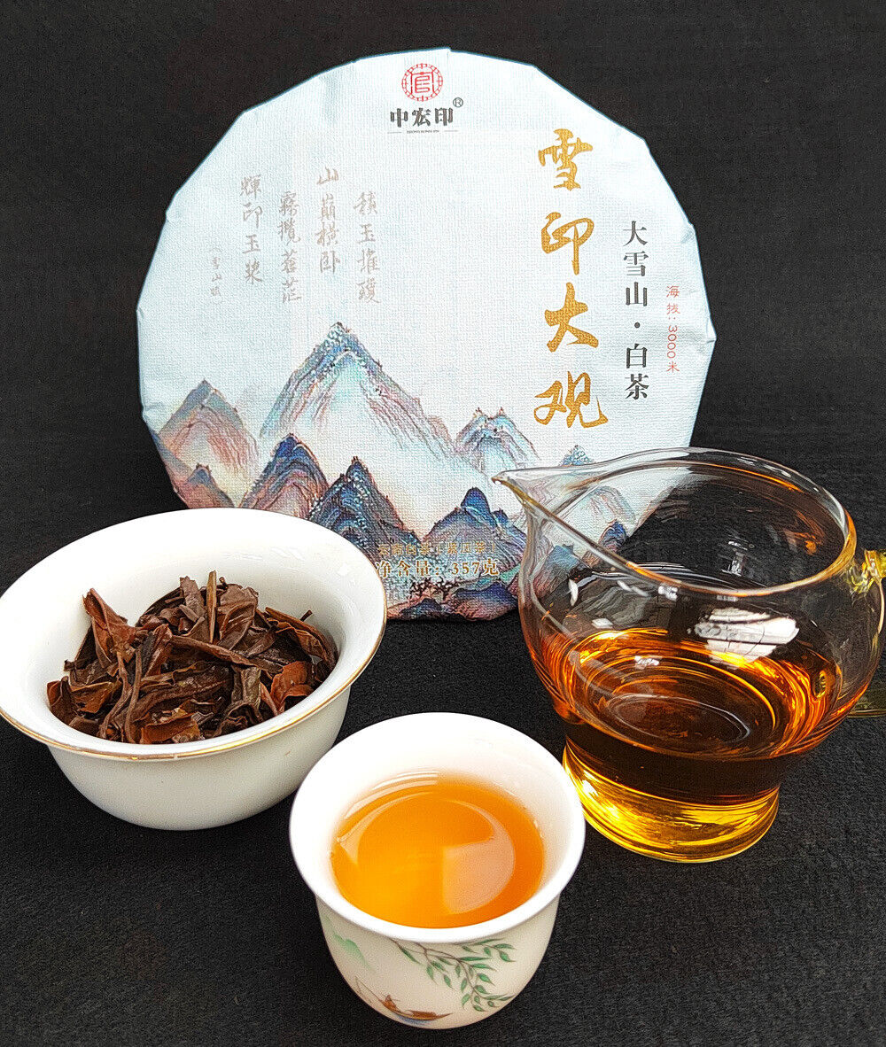 357g Yunnan white tea cake tea moonlight white Mengku Daxueshan tea leaves