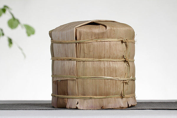 357g Yunnan Puerh Tea Big Tree Old Tree Seventh Son Cake Tea