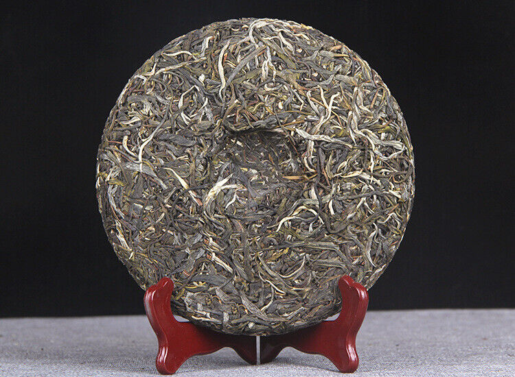 357g Old Tree Puerh Raw Tea Cake Menghai Black Tea 头春茶年传世印级 古树普洱茶生茶勐海黑茶密香