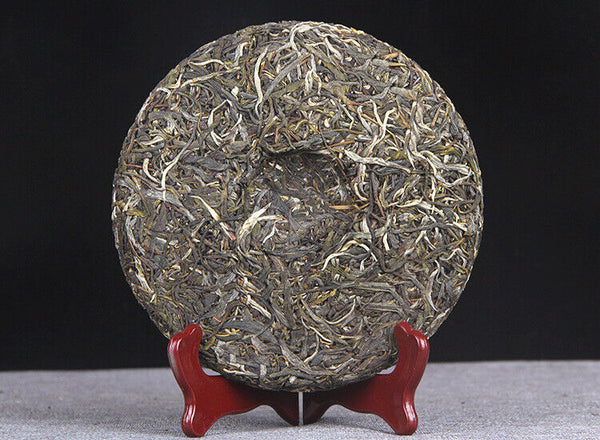 357g Old Tree Puerh Raw Tea Cake Menghai Black Tea 头春茶年传世印级 古树普洱茶生茶勐海黑茶密香