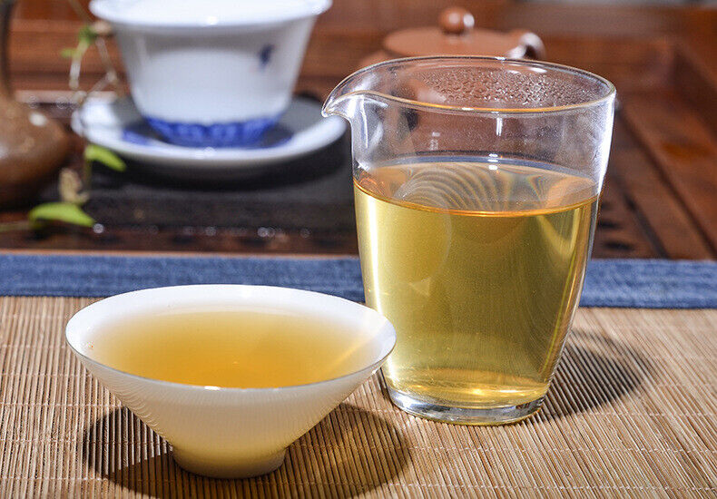 Yunnan Pu'er Raw Tea Cake 357g Pu'er Tea Cake Healthy Drink