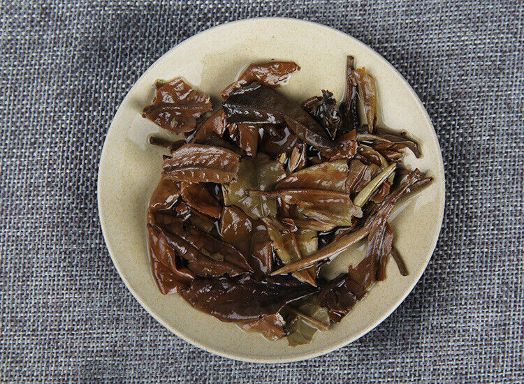 357g Yunnan Tea Puerh Tea Moonlight White Cake Jingmai Mountain Arborvitae