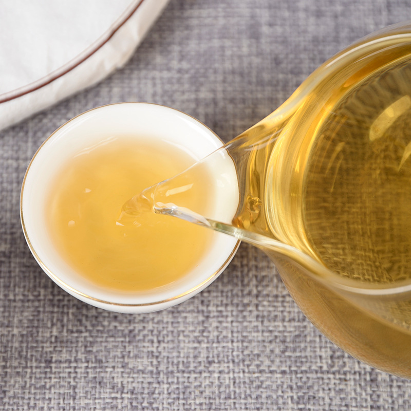 Fenghuang Wo Seven Seeds Cake Spring Tea Tea Cake 357 Organic Green Tea Yiwu
