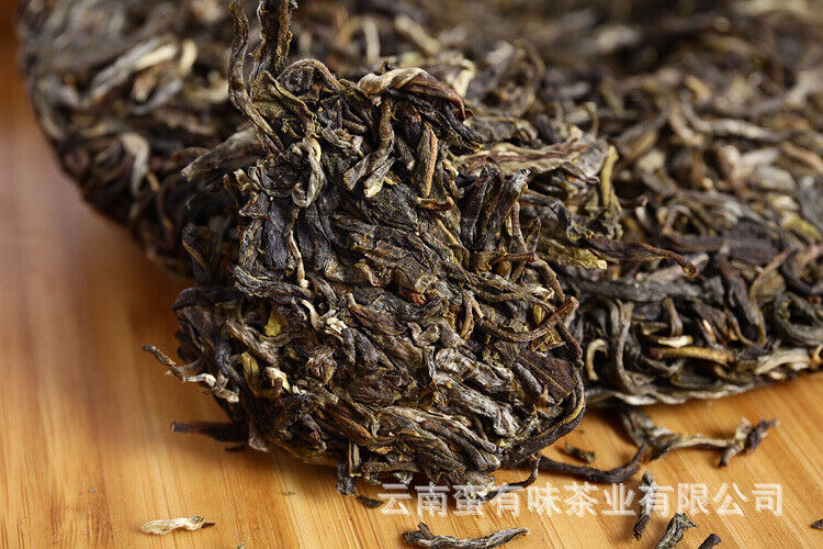 357g Yunnan Pu'er Tea Da Xueshan Early Spring Ancient Raw Tea Seven Seed Cake