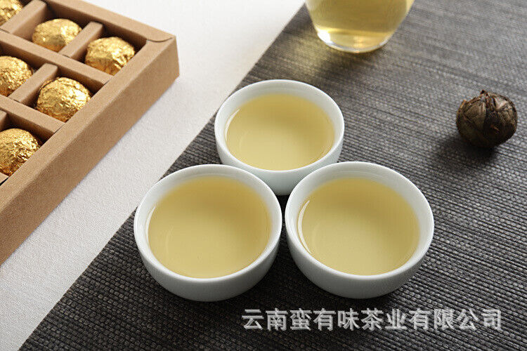 Yunnan Pu'er Tea 18 Old Banzhang Ancient Tree Gold Leaf Raw Tea Dragon Pearl