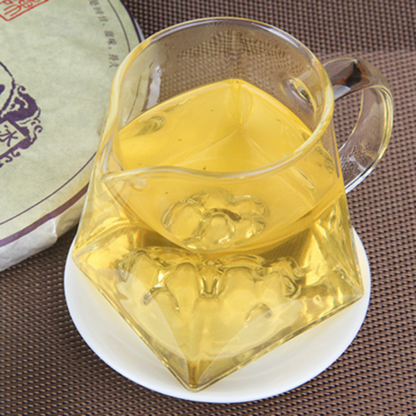 Pu'er Tea Cha Tea Natural Seven Seed Cake 357g/12.59oz Icelandic Ancient  Tea