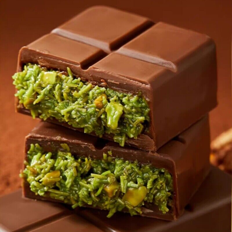 Dubai Pistachio Chocolate with Pure Cocoa Butter 🍫 Popular Snack Recommendation
