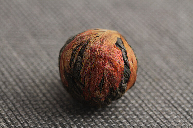 Yunnan Pu-erh Flower Tea Dragon Pearl 18 raw tea 6 flavor combination flower tea