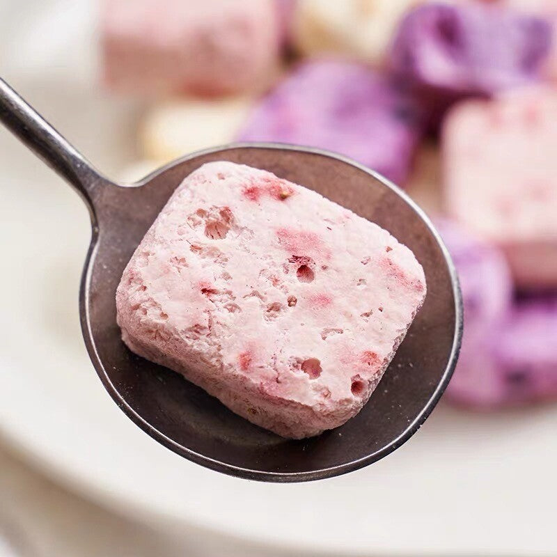 Freeze-Dried Yogurt Bites Strawberry Peach Blueberry Mango Fruit Snacks Secondary image