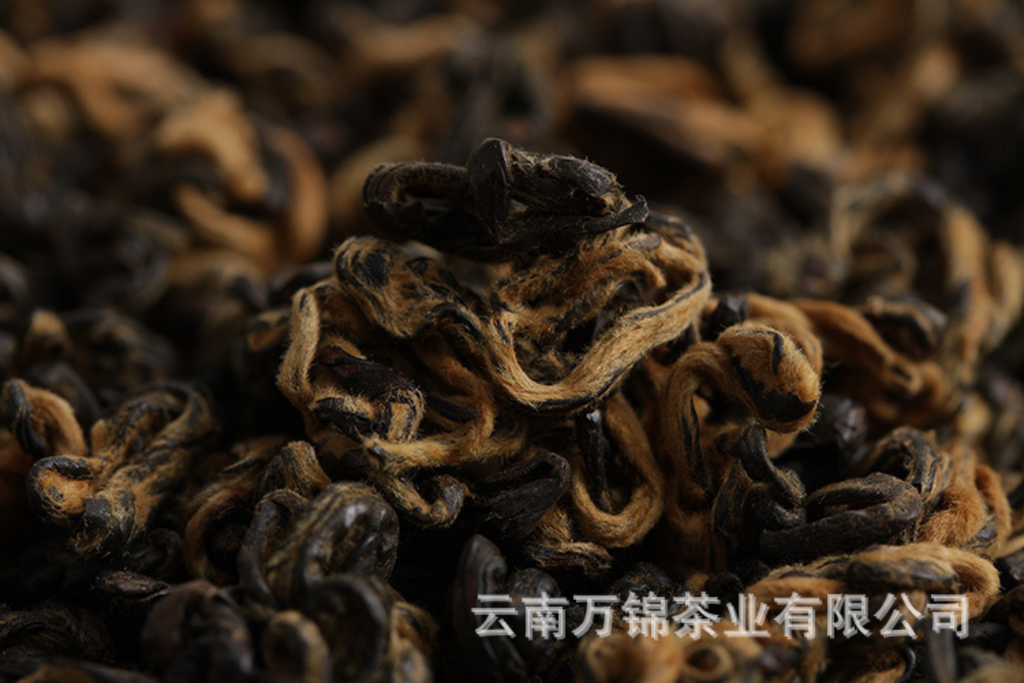 500g Yunnan Fengqing early spring Yunnan black tea honey fragrance red conch