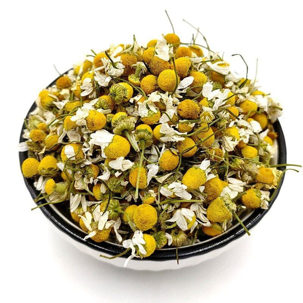 Chamomile new chamomile dried flowers chamomile petals froth flowers crushed