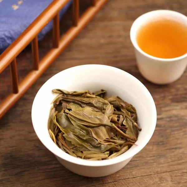 Yunnan Tea Python Turnip Raw Tea Ancient Tree Pu-erh Tea 357g Cake Tea