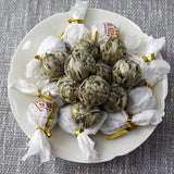 Thé blanc du Yunnan Jinggu Pekoe aiguille d'argent bourgeon de dragon