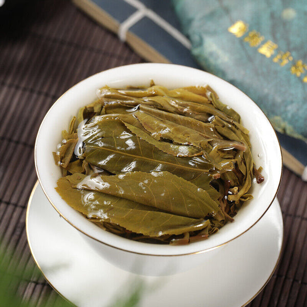 Pu'er Tea Old Ban Zhang Sheng Cha Qi Zi Cake Tea Menghai Tea 357g