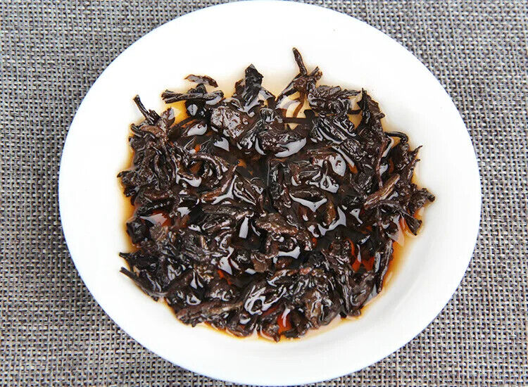 Menghai Pu'er Brown Mountain Palace Pu'er Cooked Old Tree Tea Cake 357g