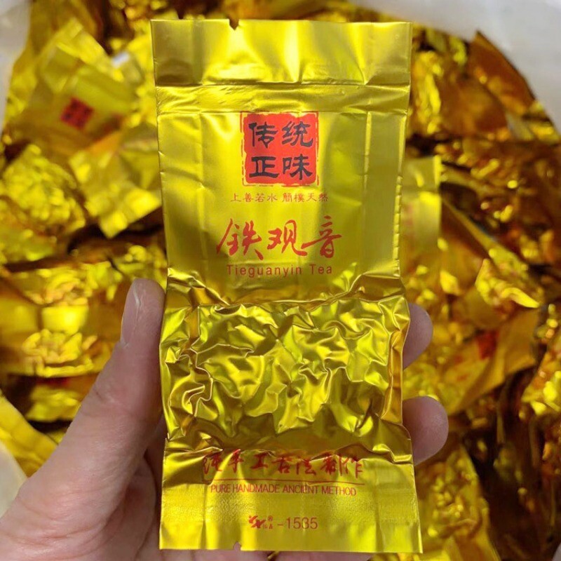 250g One Bubble Iron Goddess of Mercy Black Tea Secondary image