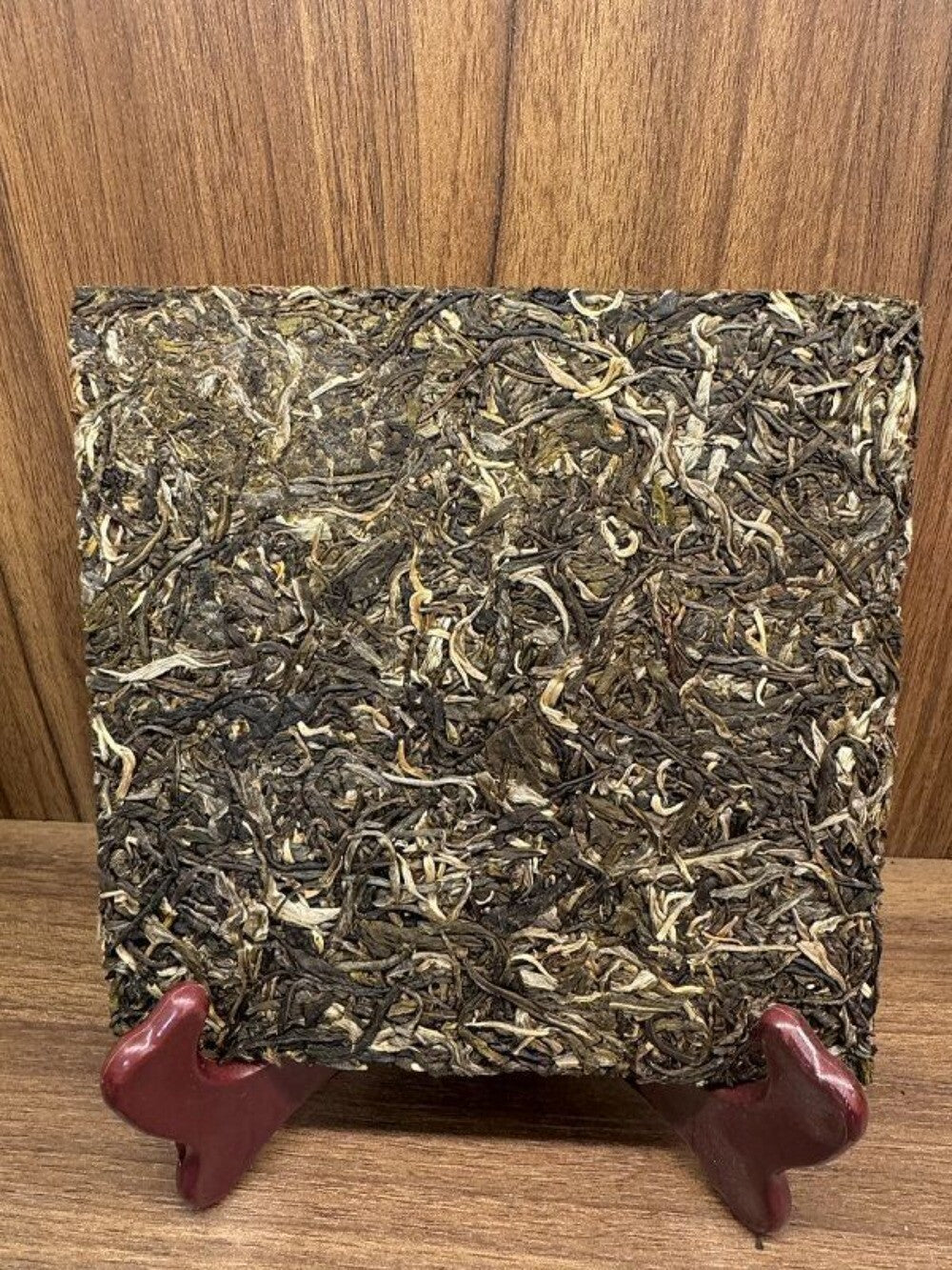2018 Yunnan Large Leaf Raw Pu-erh Tea Ming Qian Spring Tips 200g Premium Secondary image