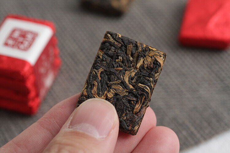 500g Yunnan Fengqing Kung Fu Black Tea Dian Hong Xiao Tuocha Golden Square Brick