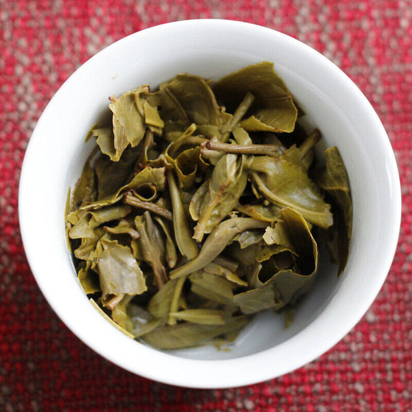 Thé Pu'er du Yunnan 100g Malachite d'islande thé vert à sept graines gâteau