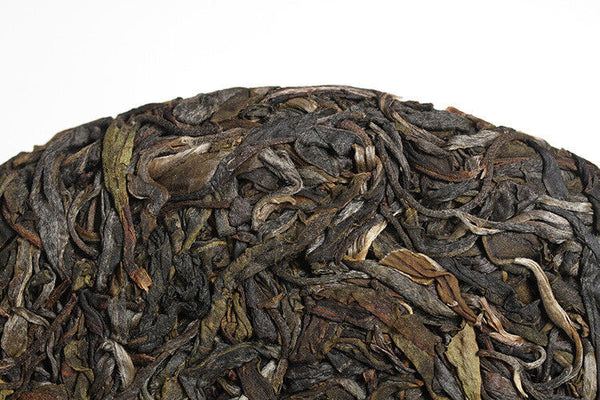 Xigui Desert Mountain Tea Cake Spring Tea 357g Seven Cakes Tea Yunnan Pu'er Tea