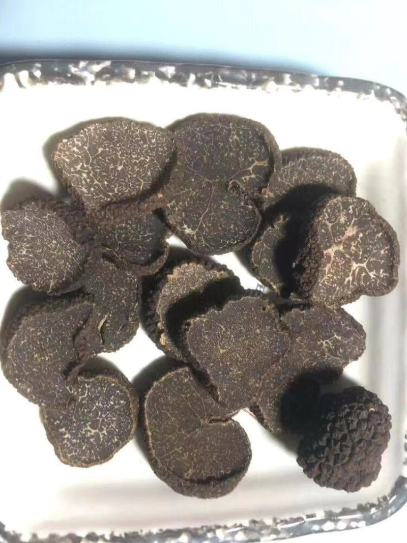 25-100g Sliced Black Truffle (1.76 Oz) Dried Truffle - Vegan, Kosher, Non GMO黑松露