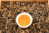 Yunnan black tea one bud one leaf curved strip golden silk Yunnan black tea