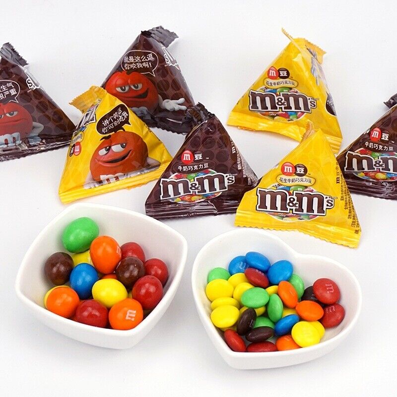 Snacks MM Chocolate Beans Peanut Milk Sandwich Beans Rainbow Candy 巧克力豆彩虹糖喜糖零食