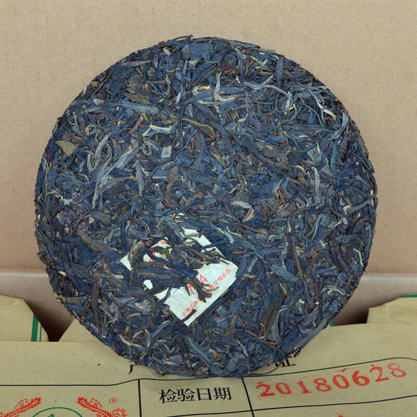Yunnan Puerh Raw Tea Lose Weight Health Care357g Chinese Green Tea High Quality