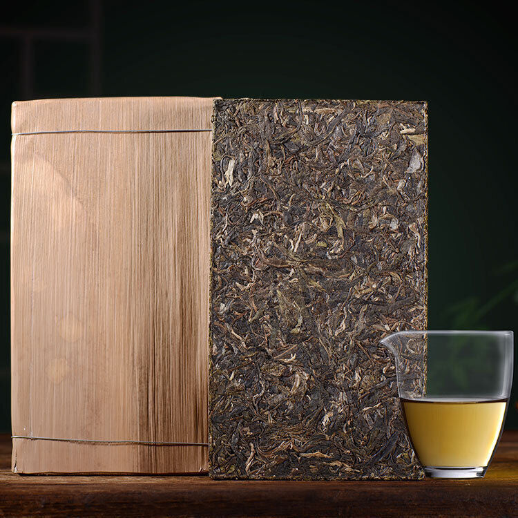 Yunnan Pu'er Raw Tea Brick 1kg Tea Brick Healthy Drink