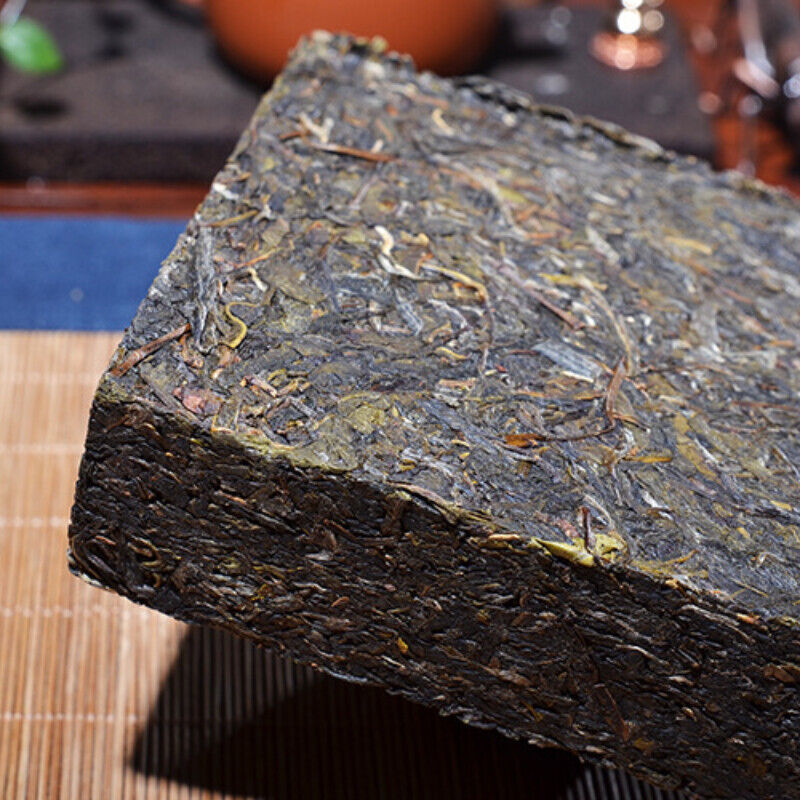 Yunnan Pu'er Tea Tea Ban Zhang Antient Tree Large Tea Bricks 1000g/2.2lb