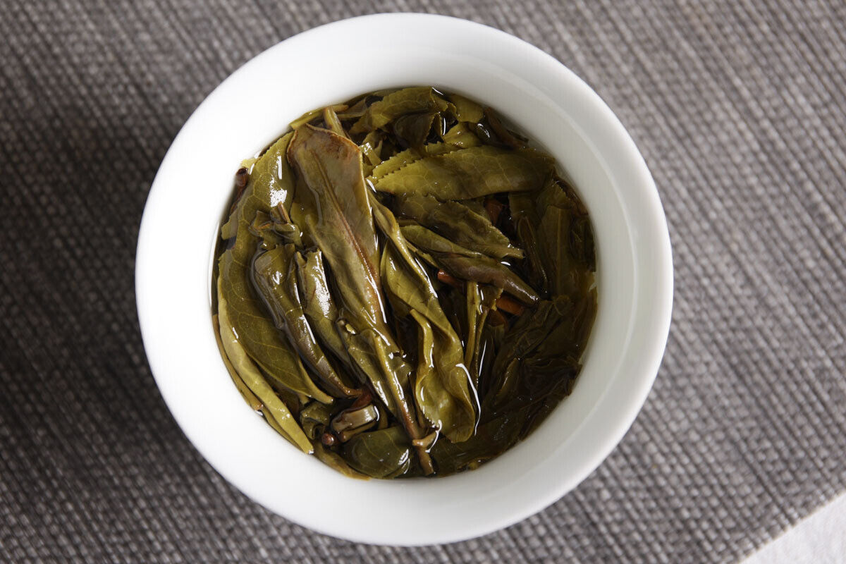 Yunnan Puerh Tea Early Spring Daxueshan Longzhu Qiaomu Raw Tea Loose 500g
