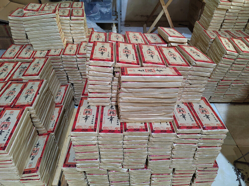 200g Laobanzhang Pu'er Tea Mature Tea Pu'er Tea Bricks Yunnan Aged Old Pu'er Tea