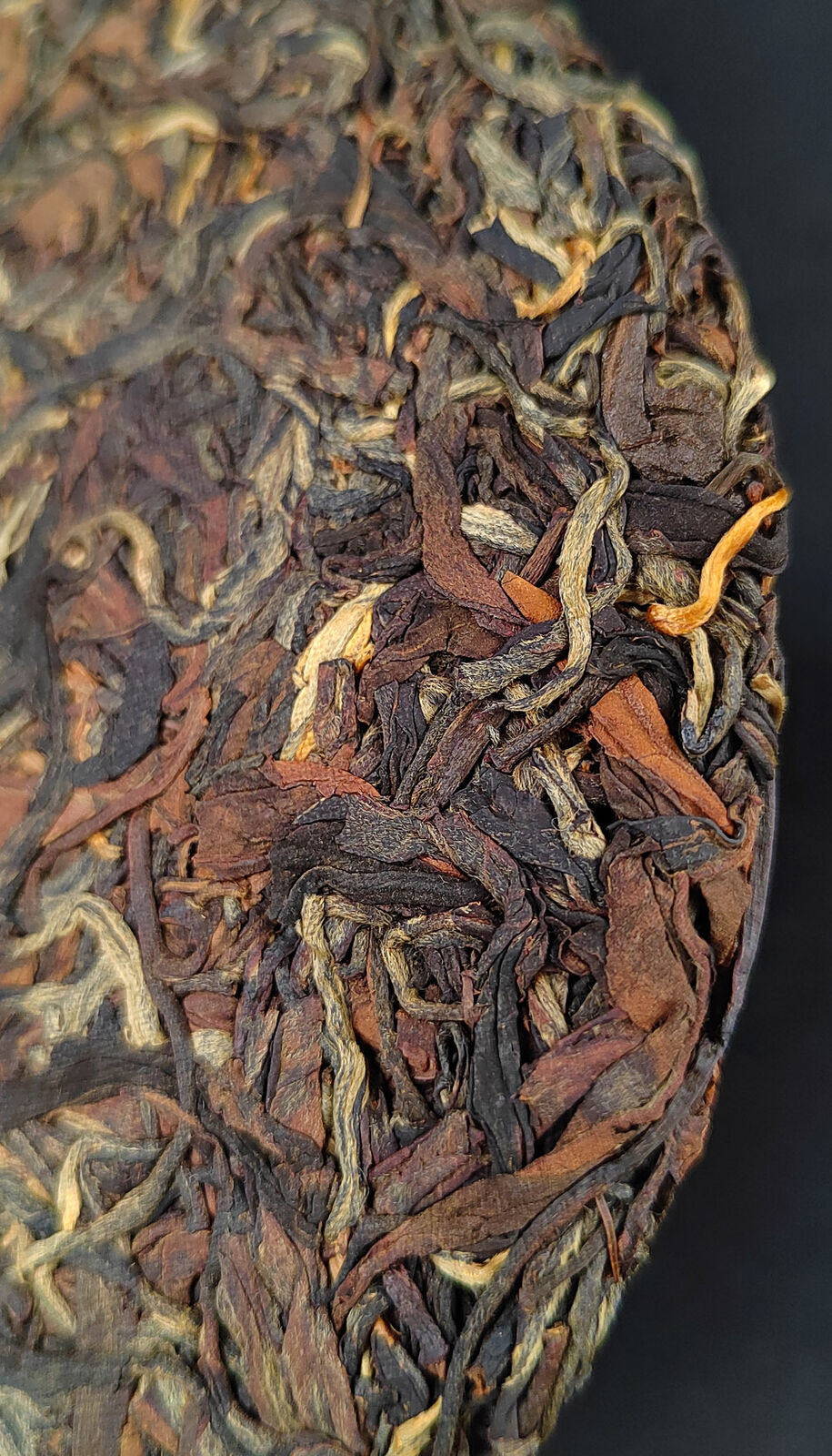 Top-Grade 357g Yunnan Dian Hong Black Tea Cake 云南晒红茶 年红茶七子饼老树晒红
