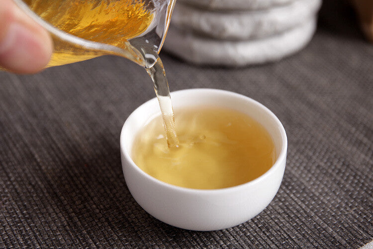 Yunnan Puerh Tea 50g Small Icelandic Raw Tea Cake Nanzi Cake