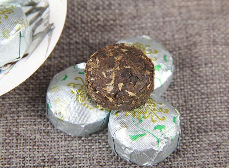 Natural Healthy Chrysanthemum Flavor Yunnan Shu Puer Mini Tuocha Pu Er Loose Tea