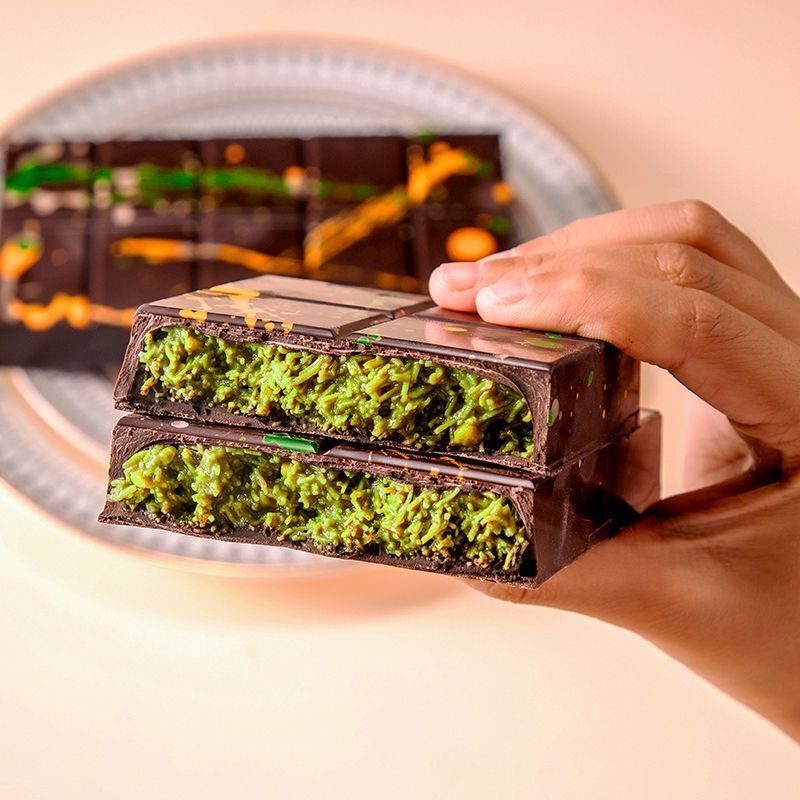 Dubai Style Pistachio Sandwich Chocolate