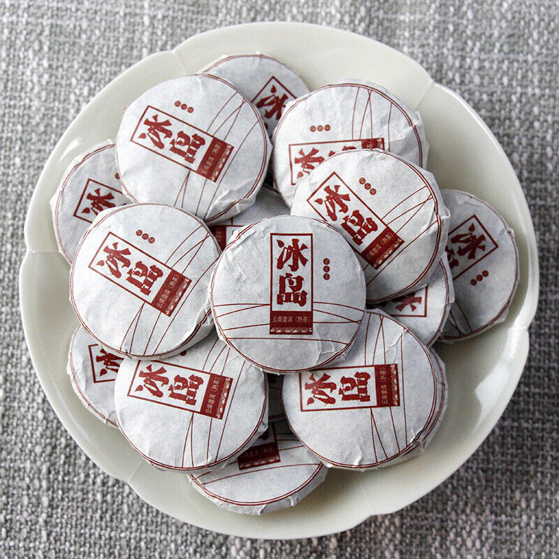Iceland Mellow Jade Cake Bulk Yunnan Pu'er Tea Ancient Tree Ripe Tea Aged Tea.