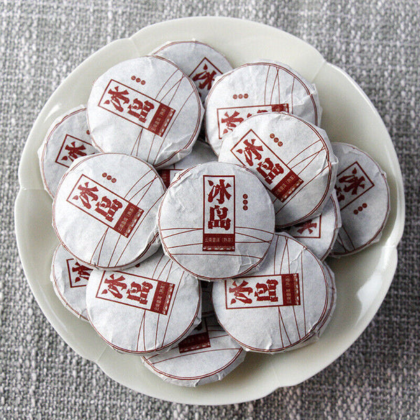 Iceland Mellow Jade Cake Bulk Yunnan Pu'er Tea Ancient Tree Ripe Tea Aged Tea.