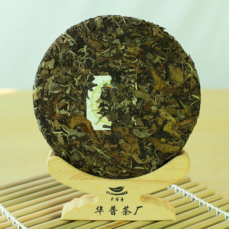 Yunnan Puerh Tea Moonlight Beauty White Tea Puerh Tea Cake 357g/12.59oz Secondary image