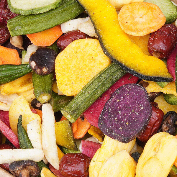 Getrocknetes Obst und Gemüse Gemischte knusprige vegetarische Snacks