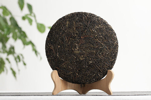Pu'er Tea Jingmai Ancient Tea Raw Cakes Dry Storage Tea Yunnan Seven Cakes 357g