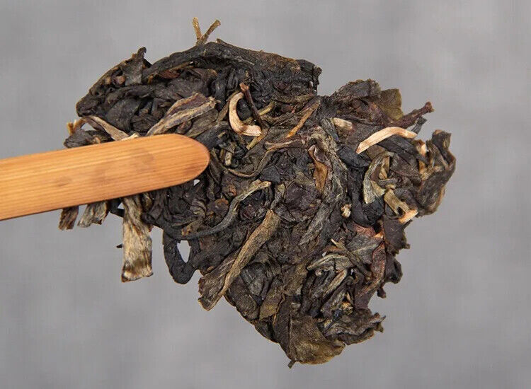 Premium Pu'er Tea 357g Yunnan Nannuoshan Arbor Qiziyuan Tea Aged Raw Tea Cake