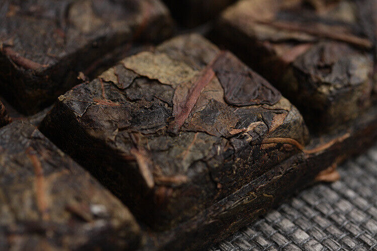Yunnan Pu'er Tea 50g*2 Old Banzhang Golden Leaf Raw Brick Tea Aged Pu'er Tea