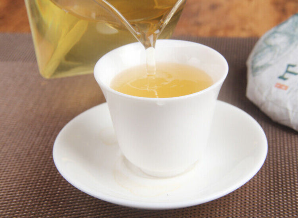 100g Yunnan Menghai Sleeping Deer Mountain Sun Green Pu'er Raw Tea Cake