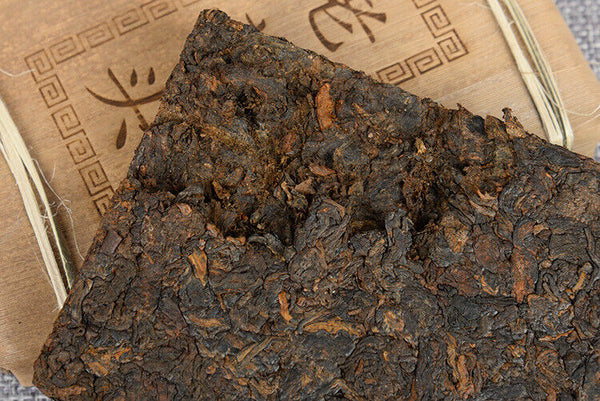 Puerh Tea Old Tea Head Golden Bud Brick Tea 250g Cooked Brick 10 Years