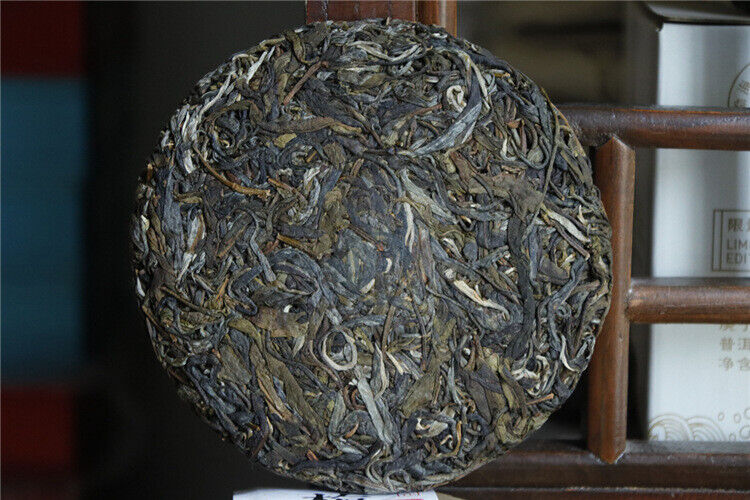 Plum turnip potted pond ancient tree raw tea cake cold plum aroma and deep charm